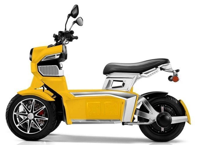 Электроскутер Doohan iTank EV3 1500W Yellow